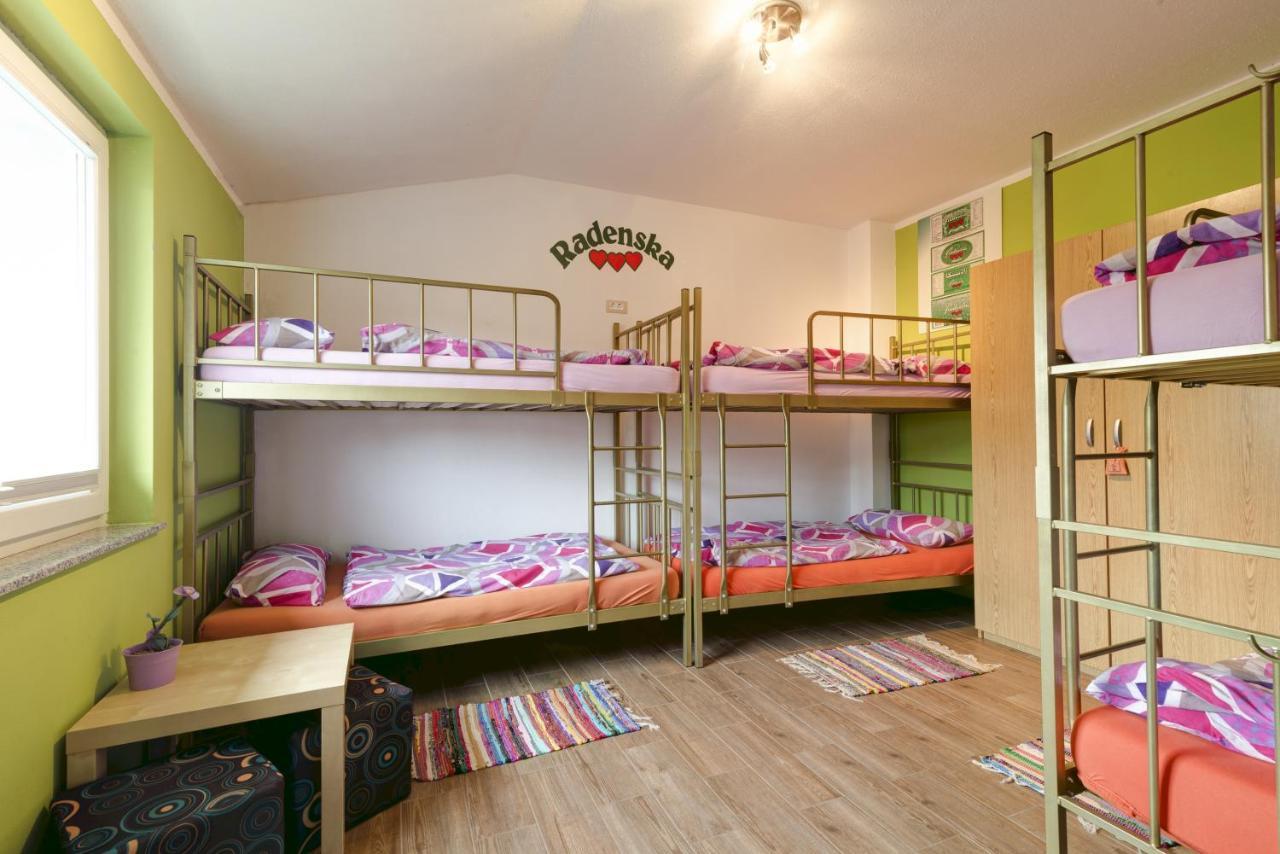 Hostel Ociski Raj コジナ 部屋 写真